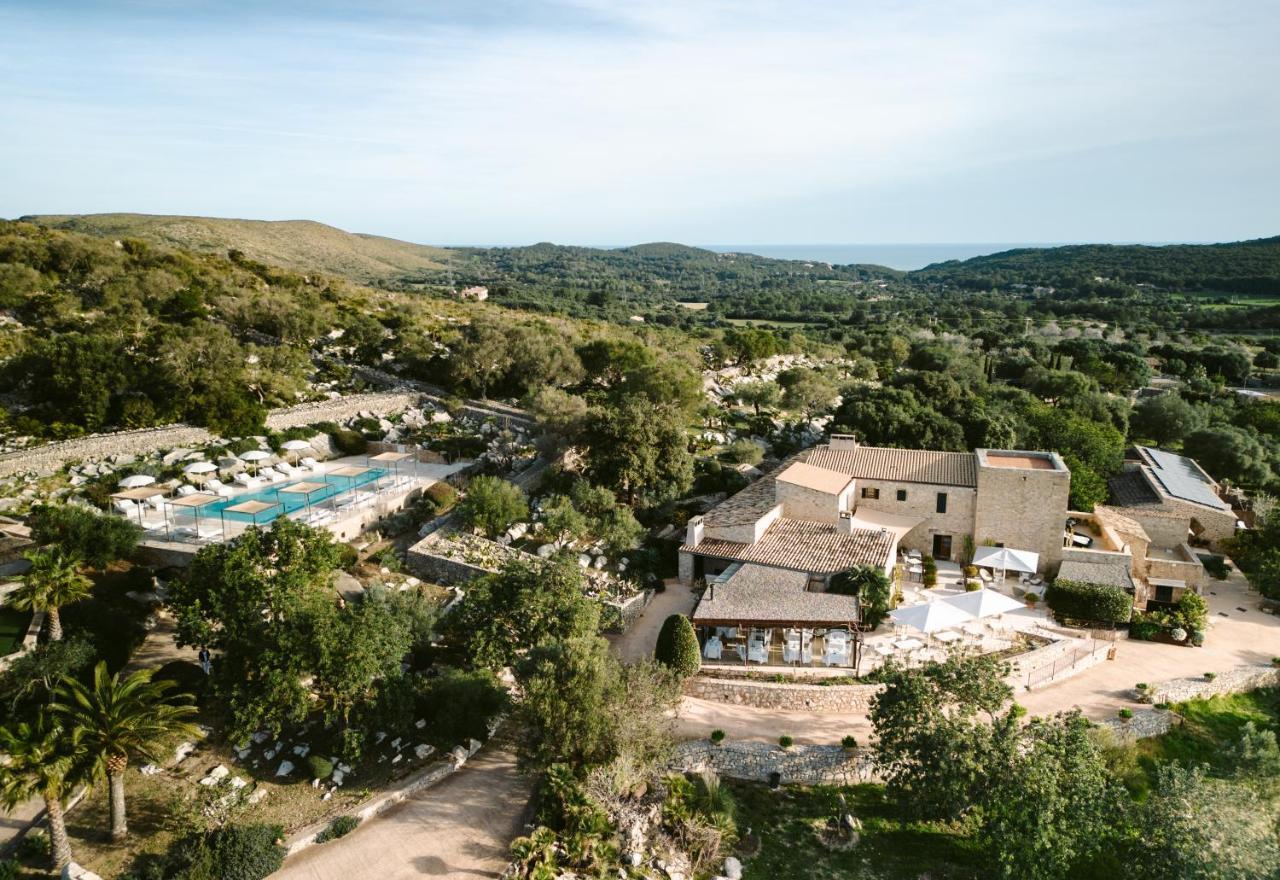Cases De Son Barbassa & Restaurant Hotel 4*