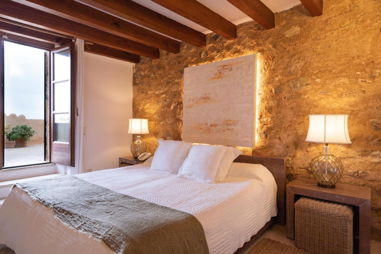 Hotel Cases De Son Barbassa & Restaurant 4*