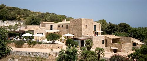 Cases De Son Barbassa & Restaurant Hotel