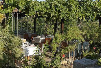Hotel Cases De Son Barbassa & Restaurant Capdepera (Mallorca)