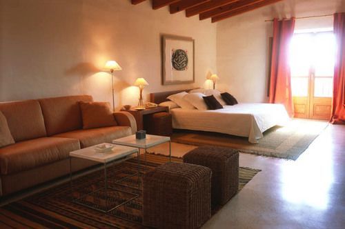 Cases De Son Barbassa & Restaurant Hotel